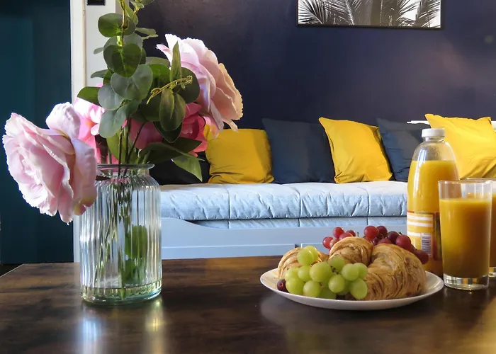 Tudors Esuites One Bedroom Cosy Apartment